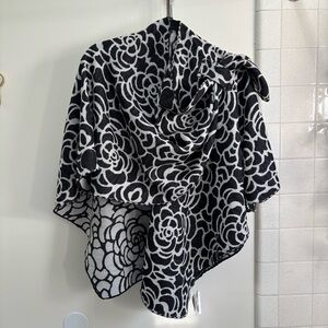 Winding River Reversible Collection Elegant Black and White Floral Wrap